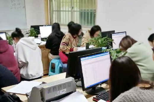 在成都参加了会计实操培训，咋找工作?-第1张-淳会计