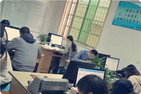 成都会计培训出纳、会计、财务真的不一样!-第1张-淳会计