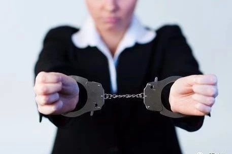 警惕！两名90后会计被抓！-第1张-淳会计